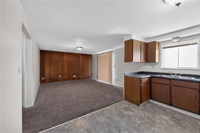 7924 Blackshear Drive, Huber Heights, OH 45424