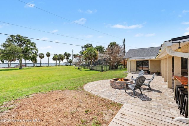 200 Forest Hill Drive SW, Cocoa, FL 32926