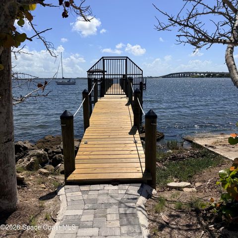 200 Forest Hill Drive SW, Cocoa, FL 32926