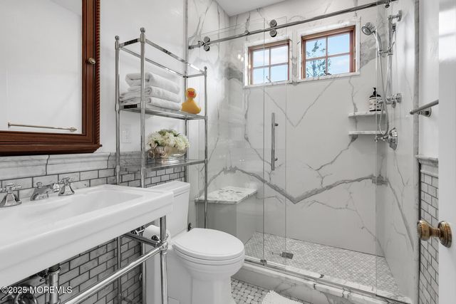 1 Second Street, Rumson, NJ 07760