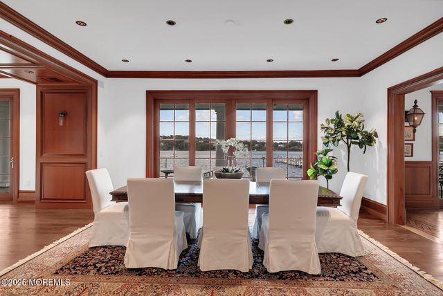 1 Second Street, Rumson, NJ 07760