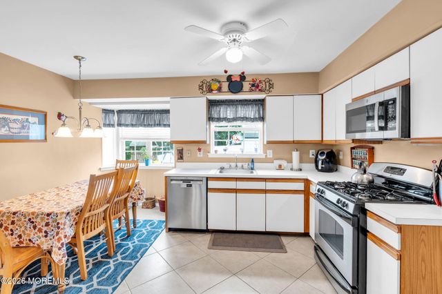 29 Netty Street, Howell, NJ 07731