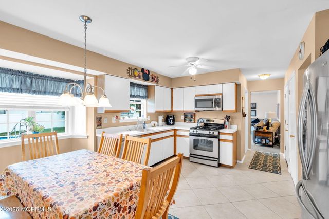 29 Netty Street, Howell, NJ 07731