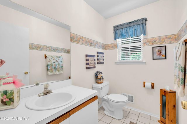 29 Netty Street, Howell, NJ 07731