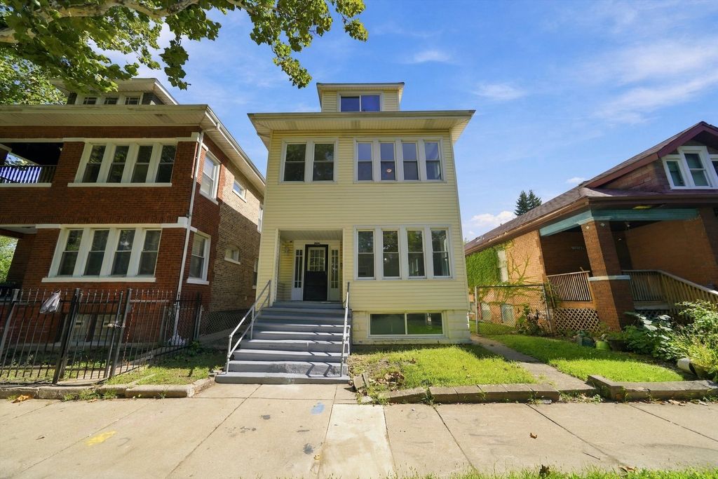 10743 S Wabash Avenue, Chicago, IL 60628 — photo 2