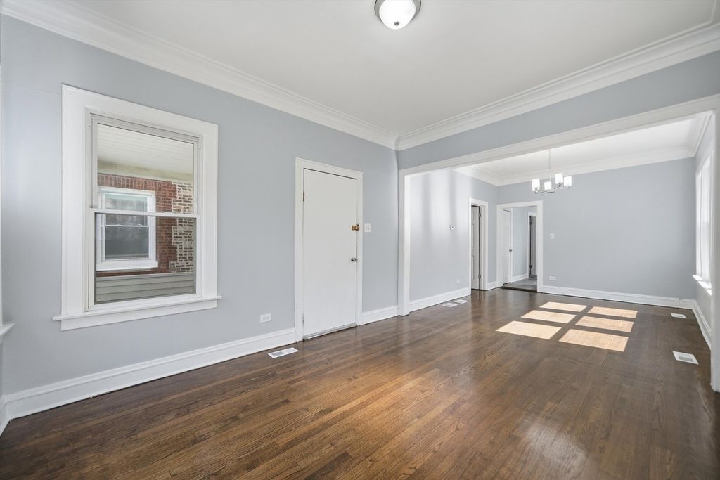 10743 S Wabash Avenue, Chicago, IL 60628 — photo 3