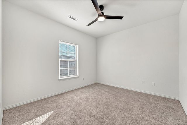 753 N Wordsworth Lane, Fayetteville, AR 72704