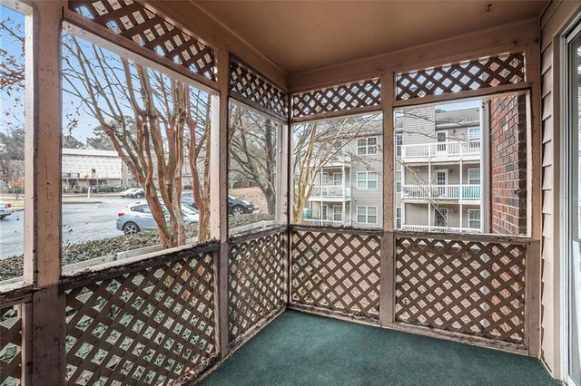 311 Quail Run, Roswell, GA 30076