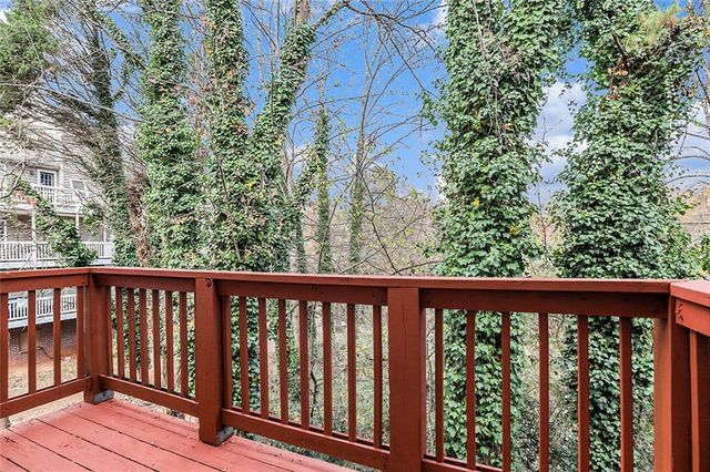 311 Quail Run, Roswell, GA 30076