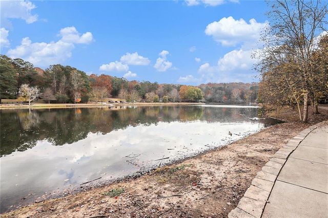 311 Quail Run, Roswell, GA 30076