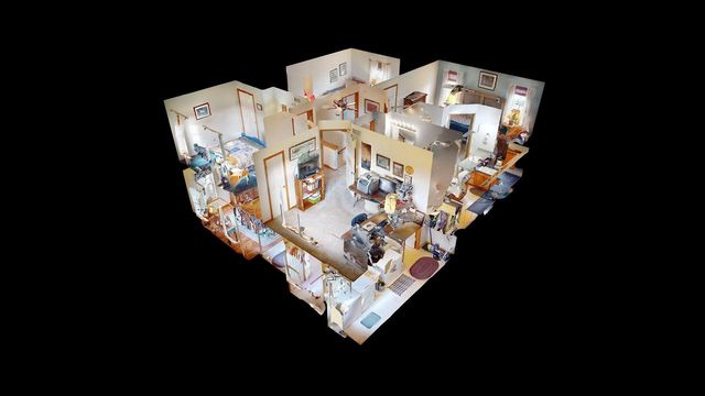 W334N7700 Stone Bank ROAD, Oconomowoc, WI 53066