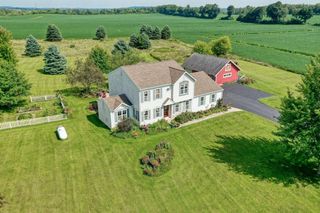 W334N7700 Stone Bank ROAD, Oconomowoc, WI 53066