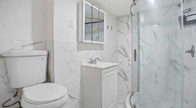 8 Myrtle Avenue, Brentwood, NY 11717