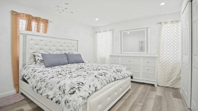 8 Myrtle Avenue, Brentwood, NY 11717