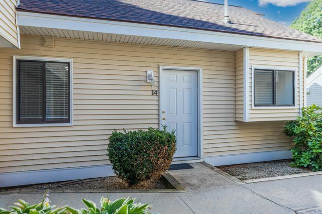 14 Franklin Heights, Rochester, NH 03866