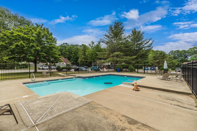 14 Franklin Heights, Rochester, NH 03866