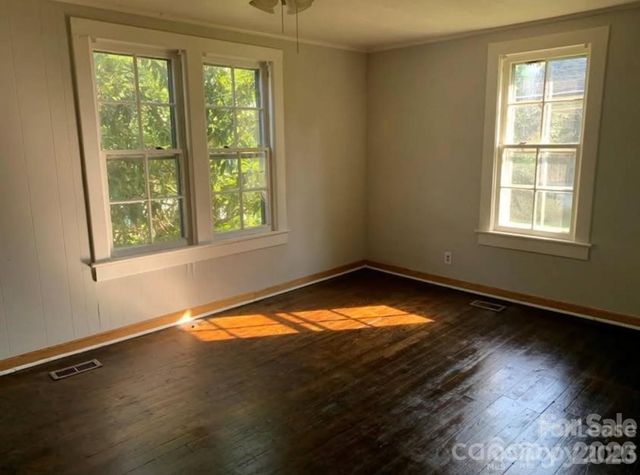 77 Archer Street, Granite Falls, NC 28630