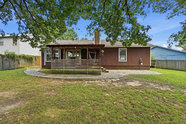 301 Zachary Cove, Bryant, AR 72022