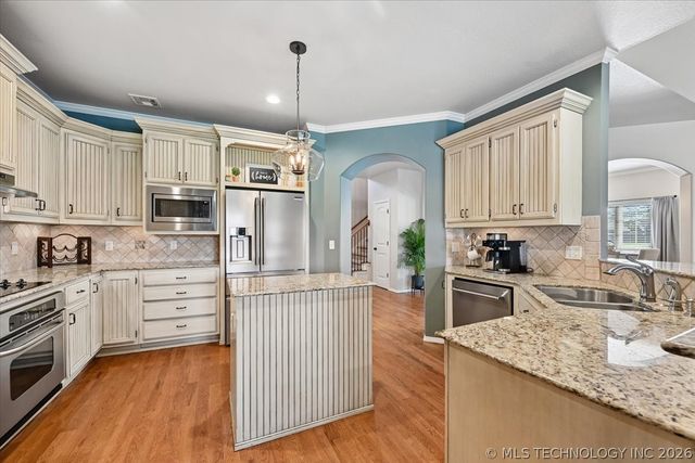 5019 S 167th East Avenue, Tulsa, OK 74134