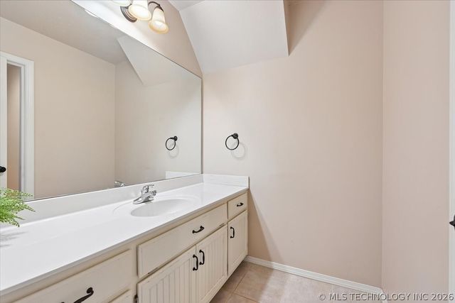 5019 S 167th East Avenue, Tulsa, OK 74134