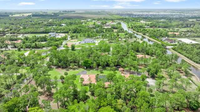 2559 Palm Deer Drive, Loxahatchee, FL 33470