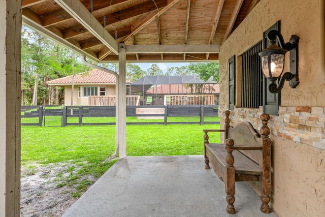 2559 Palm Deer Drive, Loxahatchee, FL 33470