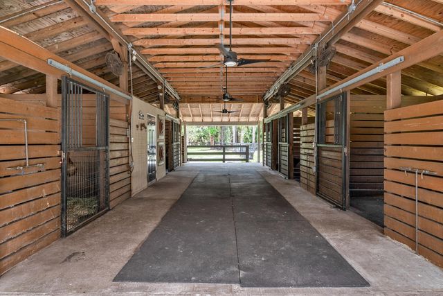 2559 Palm Deer Drive, Loxahatchee, FL 33470