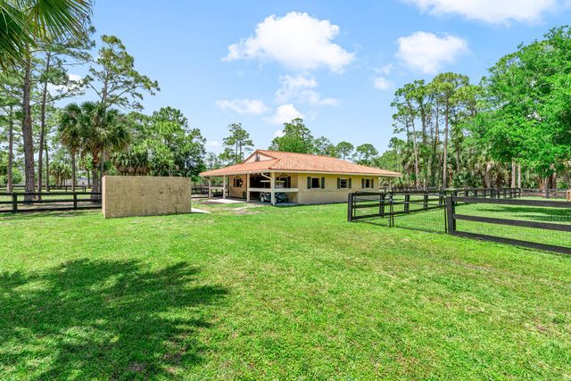 2559 Palm Deer Drive, Loxahatchee, FL 33470