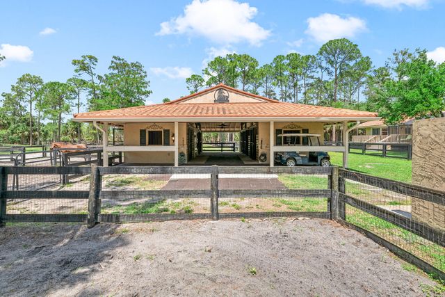2559 Palm Deer Drive, Loxahatchee, FL 33470