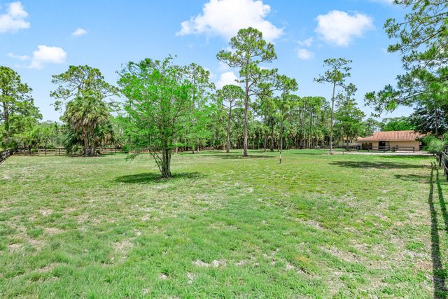 2559 Palm Deer Drive, Loxahatchee, FL 33470