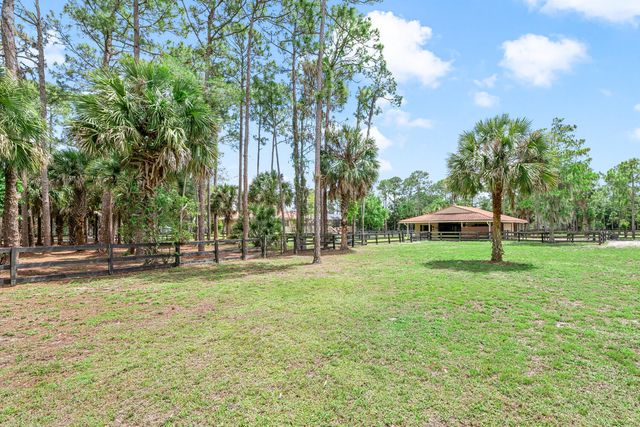 2559 Palm Deer Drive, Loxahatchee, FL 33470
