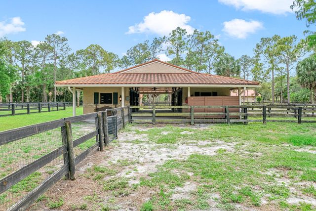 2559 Palm Deer Drive, Loxahatchee, FL 33470