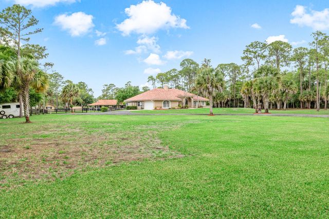 2559 Palm Deer Drive, Loxahatchee, FL 33470