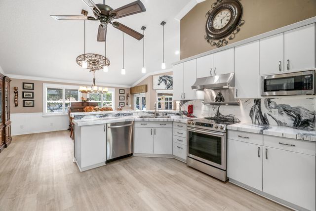 2559 Palm Deer Drive, Loxahatchee, FL 33470