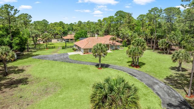 2559 Palm Deer Drive, Loxahatchee, FL 33470
