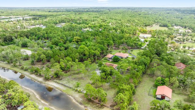 2559 Palm Deer Drive, Loxahatchee, FL 33470
