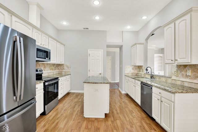 12656 Cerromar Court, Carmel, IN 46033