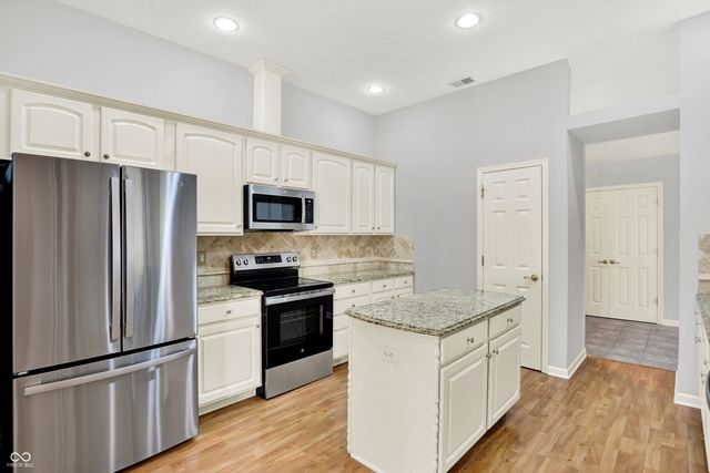 12656 Cerromar Court, Carmel, IN 46033