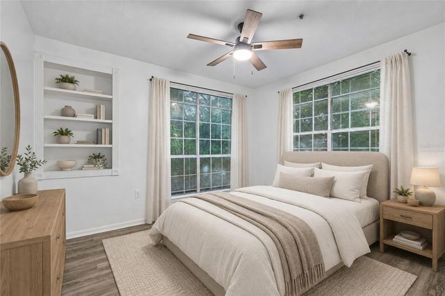 5211 BAY CLUB CIRCLE, Tampa, FL 33607