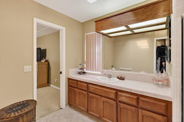 3045 Silver Elm Ct, Merced, CA 95340