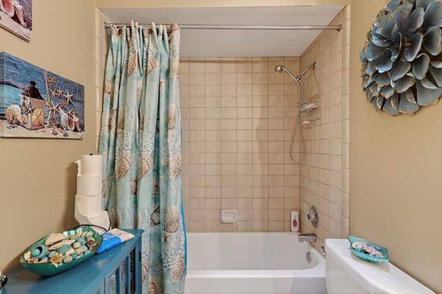 3045 Silver Elm Ct, Merced, CA 95340