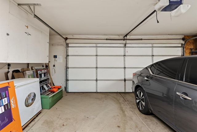 3045 Silver Elm Ct, Merced, CA 95340