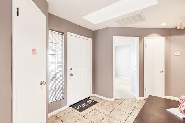 3045 Silver Elm Ct, Merced, CA 95340