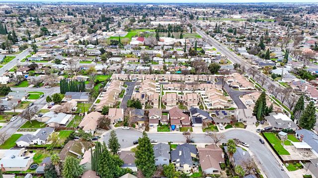 3045 Silver Elm Ct, Merced, CA 95340