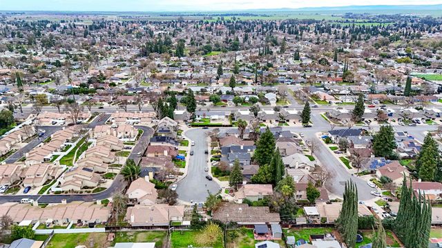 3045 Silver Elm Ct, Merced, CA 95340