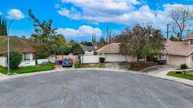 3045 Silver Elm Ct, Merced, CA 95340