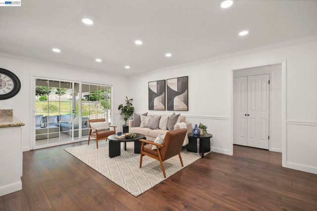 1275 Greenbrook Drive, Danville, CA 94526