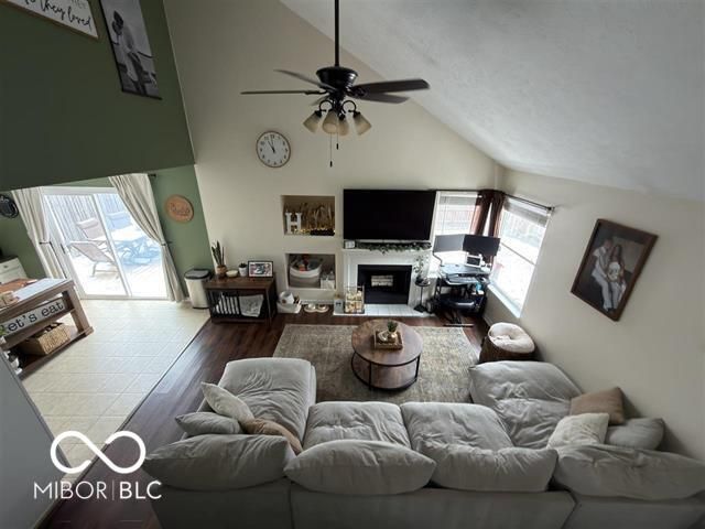 11628 Glenn Abbey Lane, Indianapolis, IN 46235