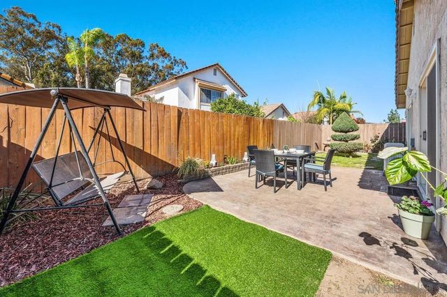 2427 Heatherwood Ct, Escondido, CA 92026