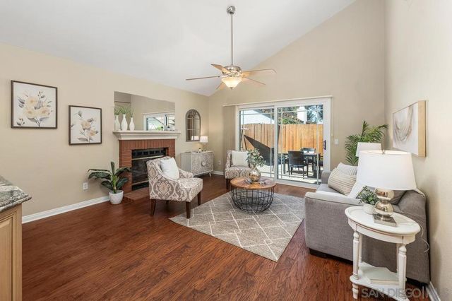 2427 Heatherwood Ct, Escondido, CA 92026